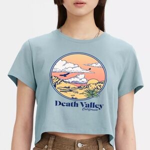 Levi’s GRAPHIC ‘Death Valley California CROPPED JORDIE TEE Size Medium